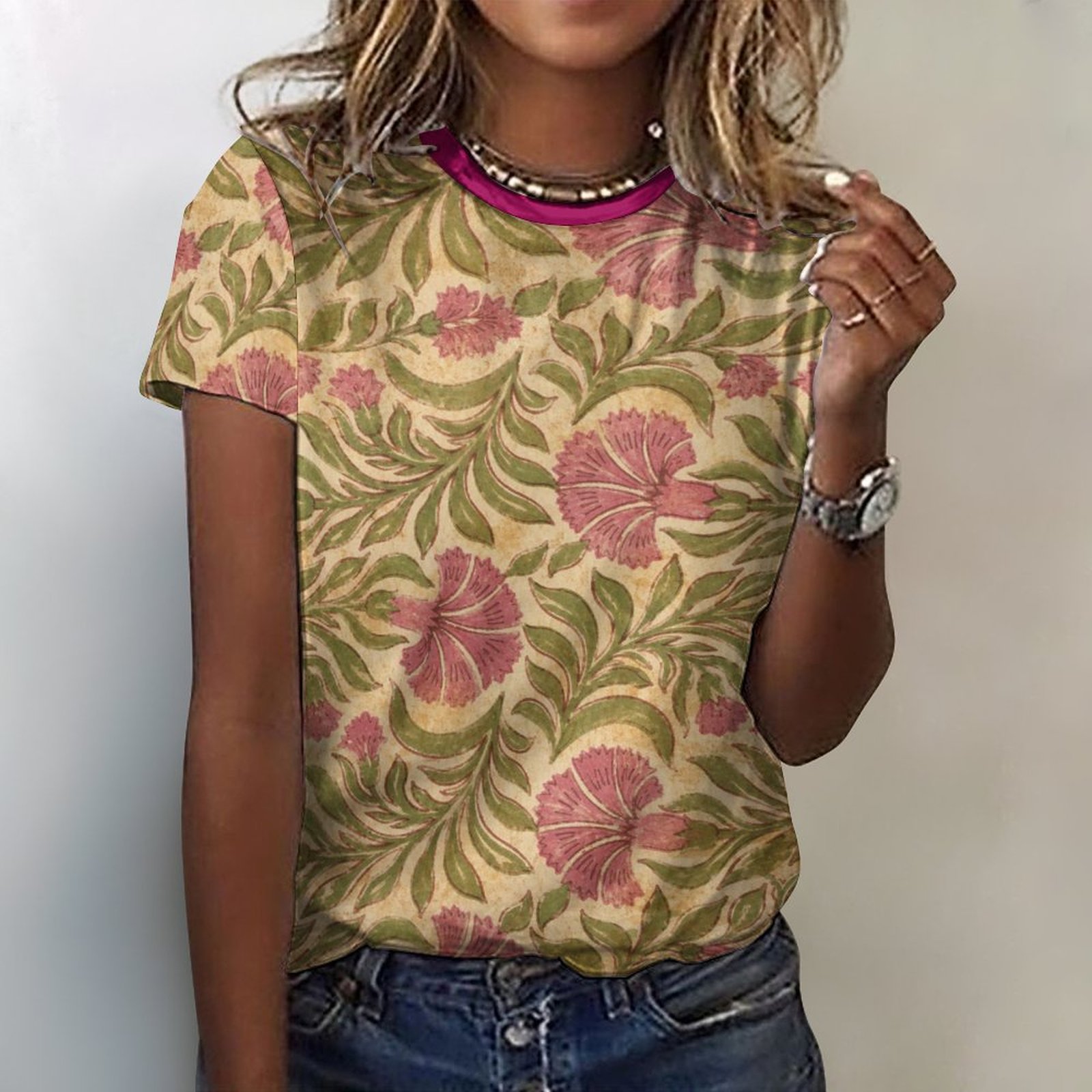 All over mugal print sanganeri bagru indian art paisley print tee shirt. All over mugal print sanganeri bagru indian art paisley print tee shirt.